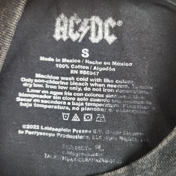 Women's Small AC/DC Cropped Retro Oversized Knit Shirt Black Short Sleeve Music - Picture 5 of 7
